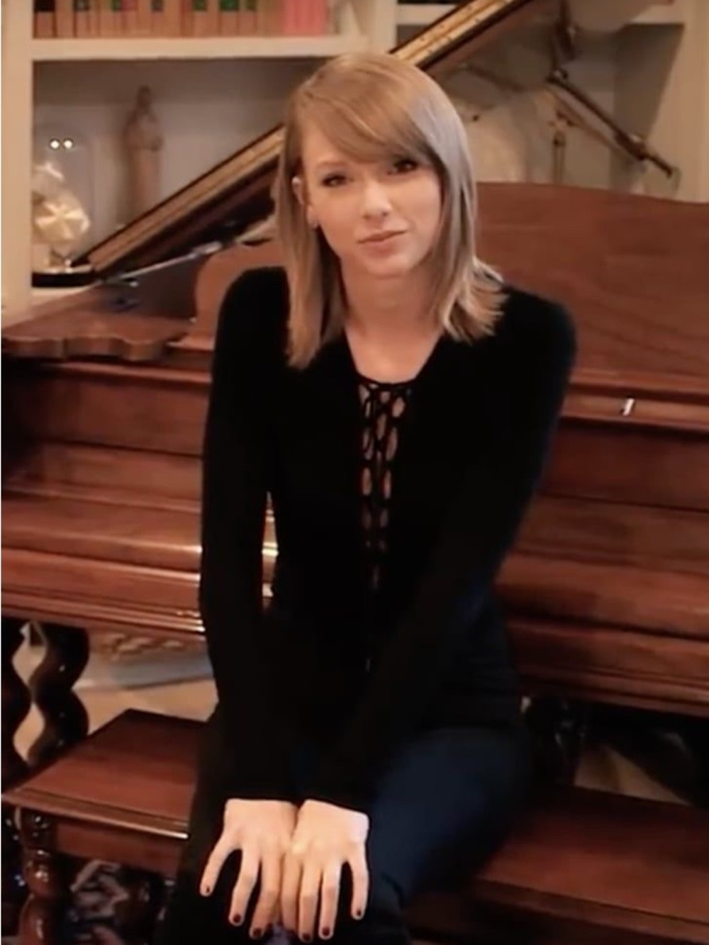 Reformation Lace-Up Bodysuit ASO Taylor Swift